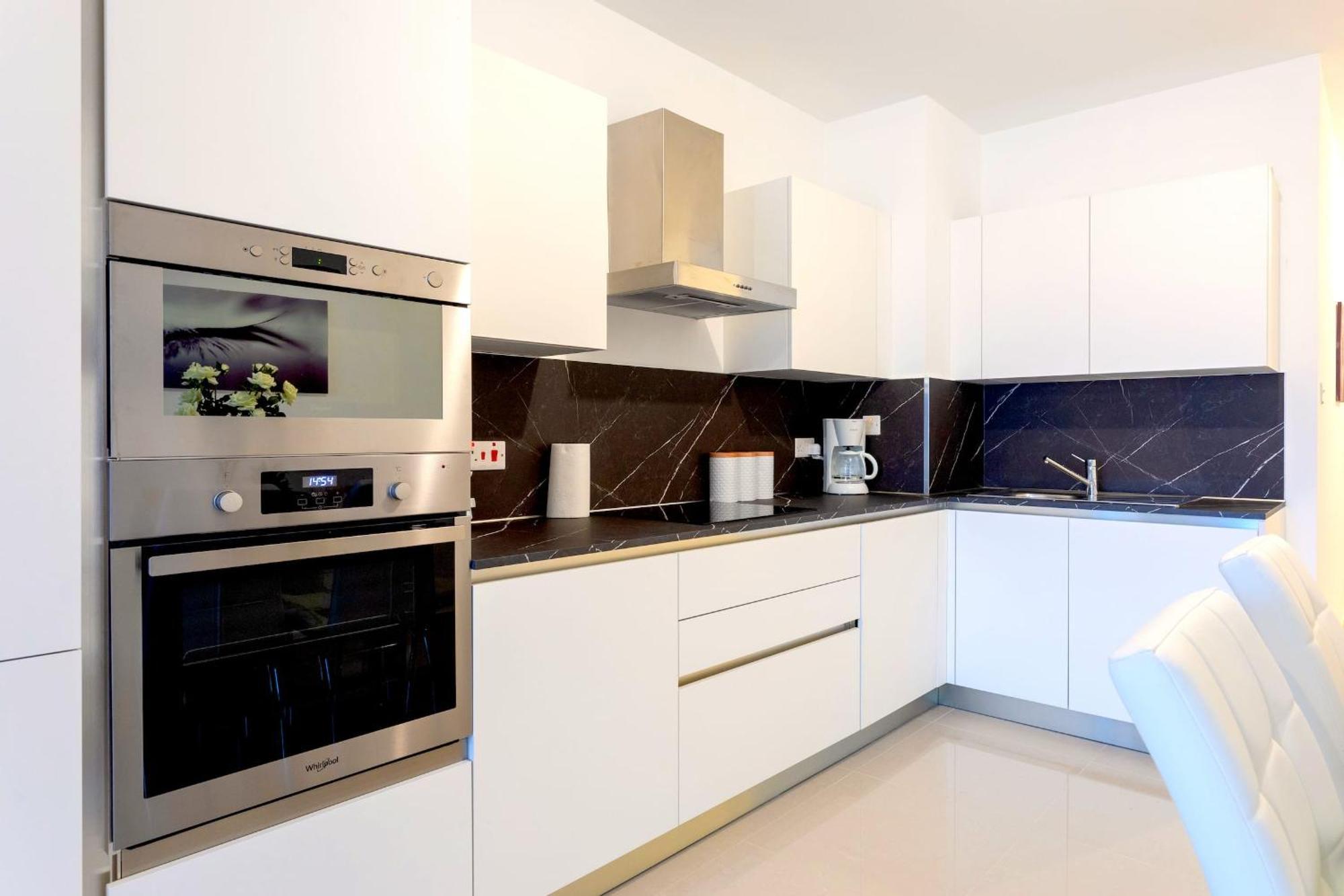 Saint Julian'S - Seafront Cityapartmentstay Eksteriør billede